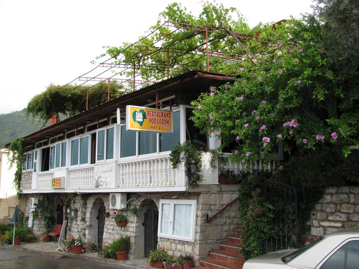 Apartments Pod Lozom With Seaview Petrovac Exterior foto