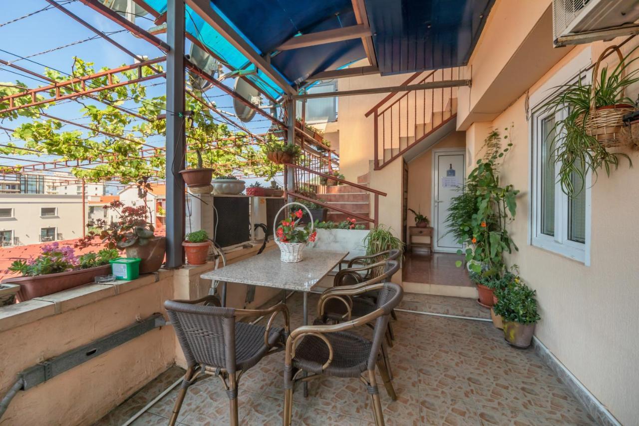 Apartments Pod Lozom With Seaview Petrovac Habitación foto